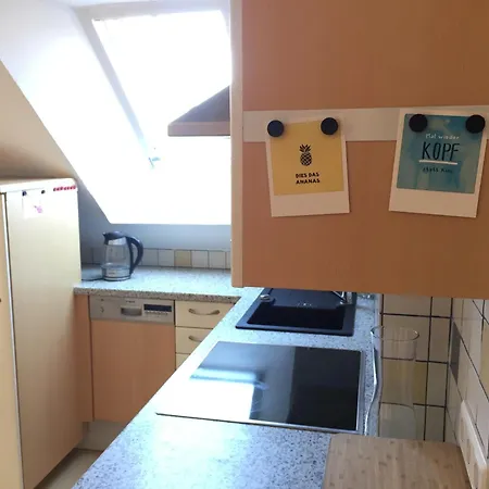 Ruhige 3-Zimmer-Wohnung Am Stadtrand Mit Bergblick Salzburg Exterior photo