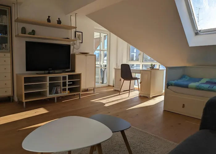 Ruhige 3-Zimmer-Wohnung Am Stadtrand Mit Bergblick